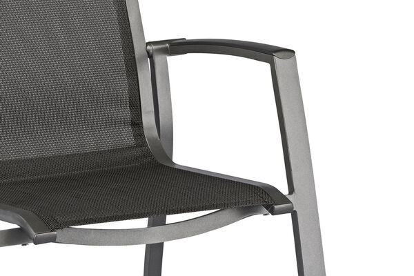 13687  3 d9657c88bfa1fef6bae379dd5d2742a8fd3534df