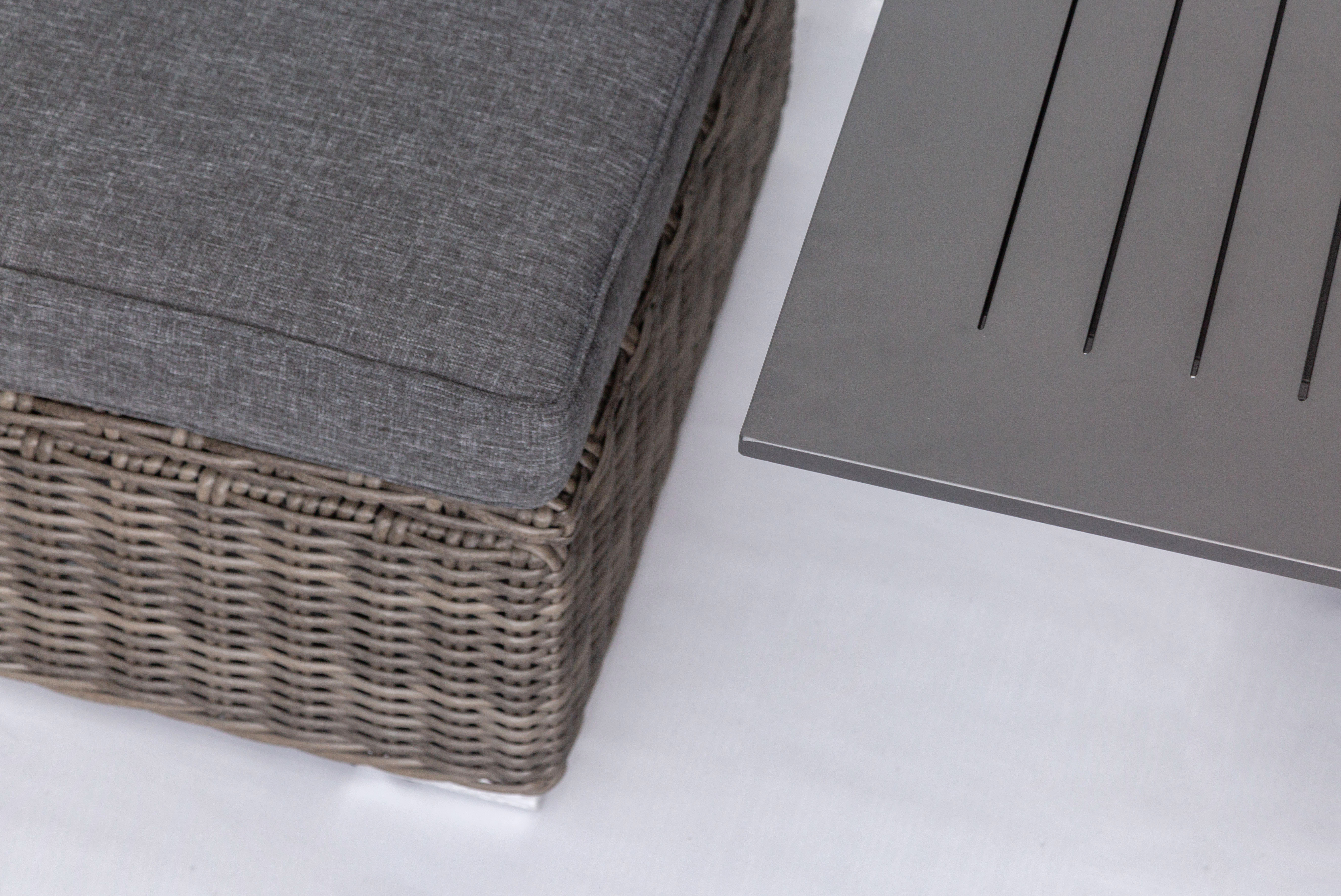 18370-BOX-D  4 3b23257ffe46f6b7f30fe86b31f28551b4542587