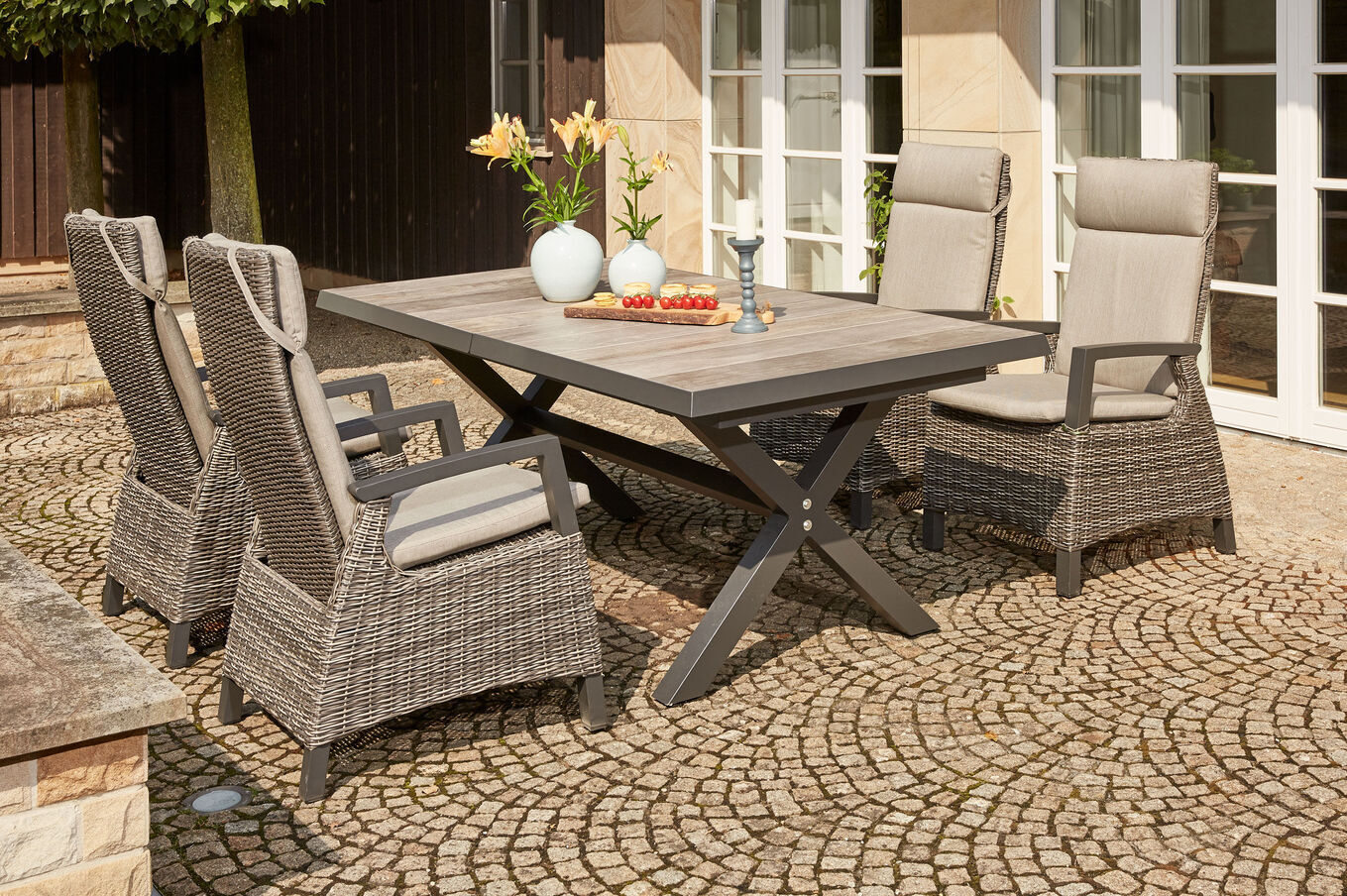 SIENA GARDEN Corido / Sincro Garten-Essgruppe, charcoal, Alu / Gardino®-Geflecht, 4 Diningsessel, Ausziehtisch 200/260x 100 cm 21520__1