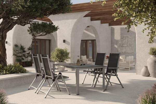 81339  b8VaMzgZ 381ea79921386d717997a1365809007efffe3c12