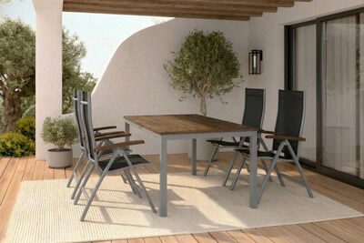 16469  bx7eCJSj0 b806b887fc14cef173cb4749ca0d563e53e013e7