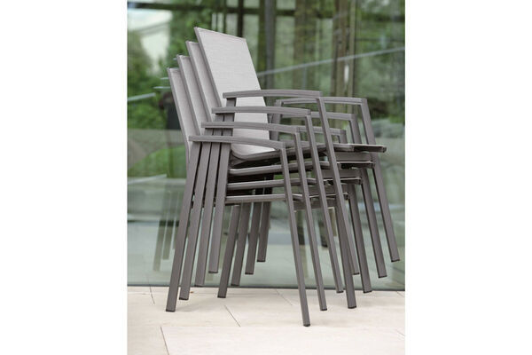 22995  10 3da175f5384f1a4b6fb9dca7741f19eb28e783bc