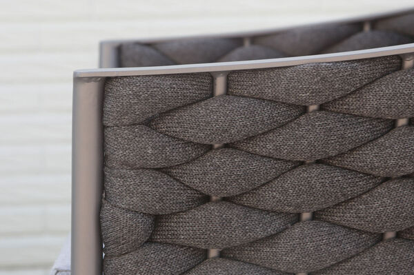 23396  6 b73aba1e3d94a11d3f6eed3efe84b8e817e36619