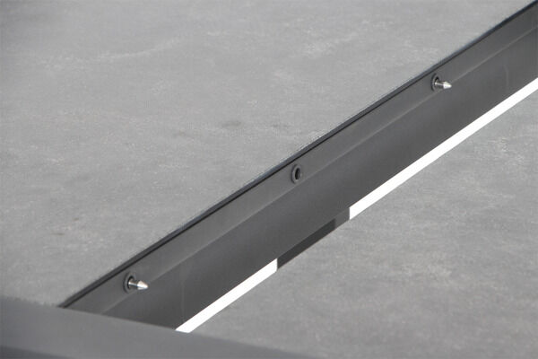 19595  bHESnHIG2 218607dd81530615fabafd74a697a89518ede739