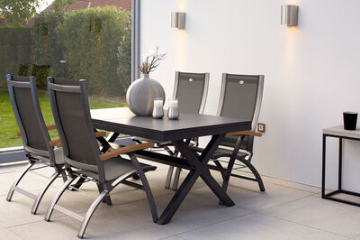 23169  1 3a80ea5acb0c47e5a17d87eef14311f61bce145e