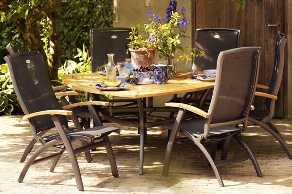 11660-1  3 7d7f33908129c1d98b532323f3cc724dcfb6046f