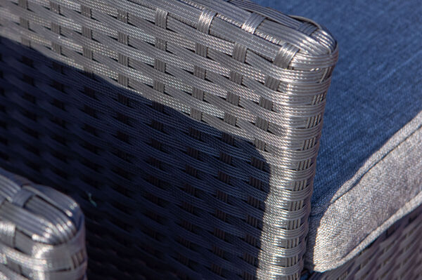 22288  3 52c838eb9cb23170f79fdb9df418bc909e3d6e1a