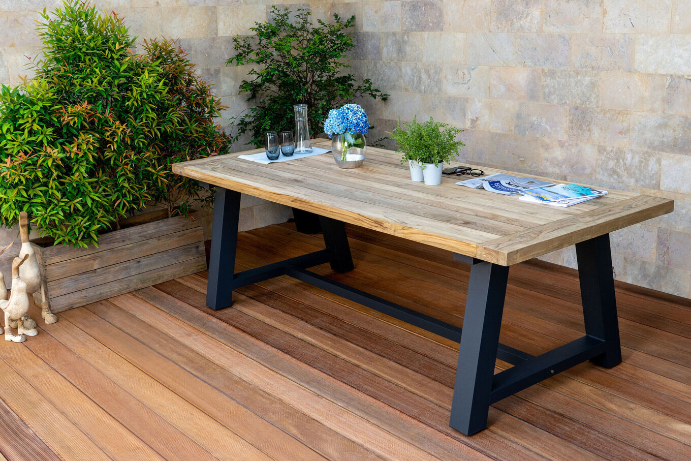 OUTFLEXX Belanda Esstisch, dark grey/natur, Alu/recyceltes Teak, 200x100x76cm, rustikal gebürstet, A-Gestell, FSC®-zertifiziertes Produkt 20321__1