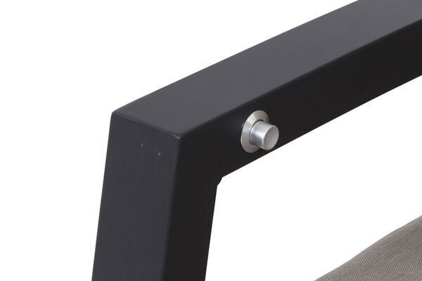 22102  6 895bfde2a2f5706f327157b59db4a41920068adc