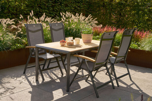 24233  1 d994f6c9f73e677960d91cd5e44e5cbd5bb822ce