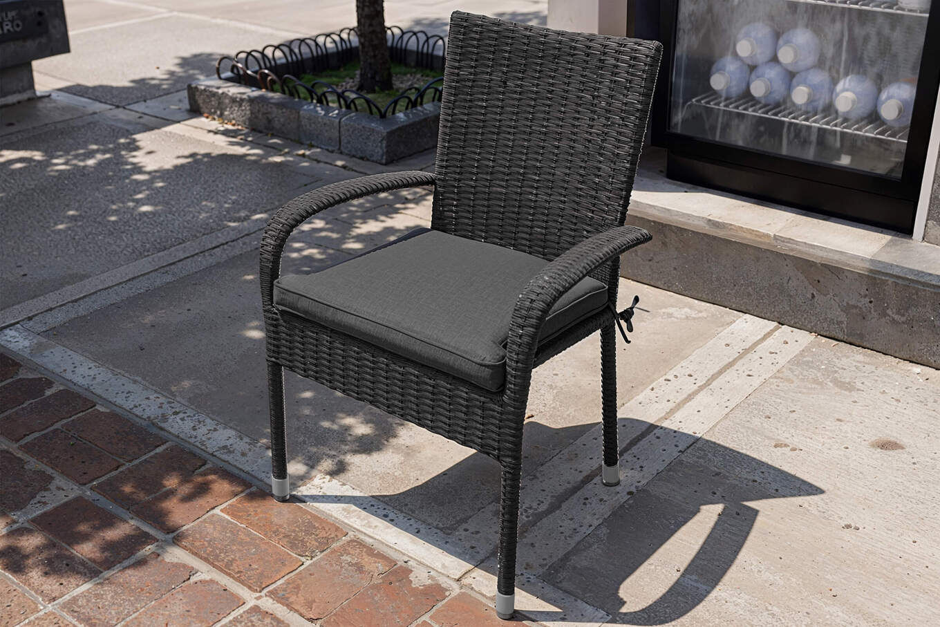 OUTFLEXX Rocking Basic Stapelstuhl, grau/braun-meliert, Polyrattan, 56 x 64 x 92 cm, inkl. Polster 20148__1