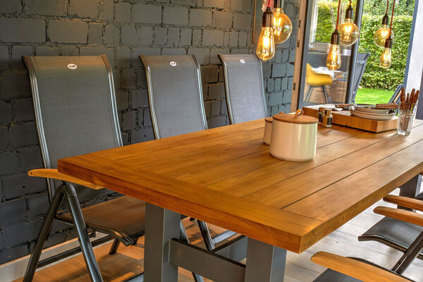 24167  4 8a07dd8db141617dd14204e966c739bd5ee68c4b