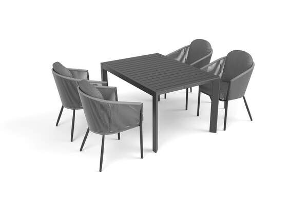 81283  bopIFay4B 72db74cbb15804037dec1fdd85b4d3743e570097