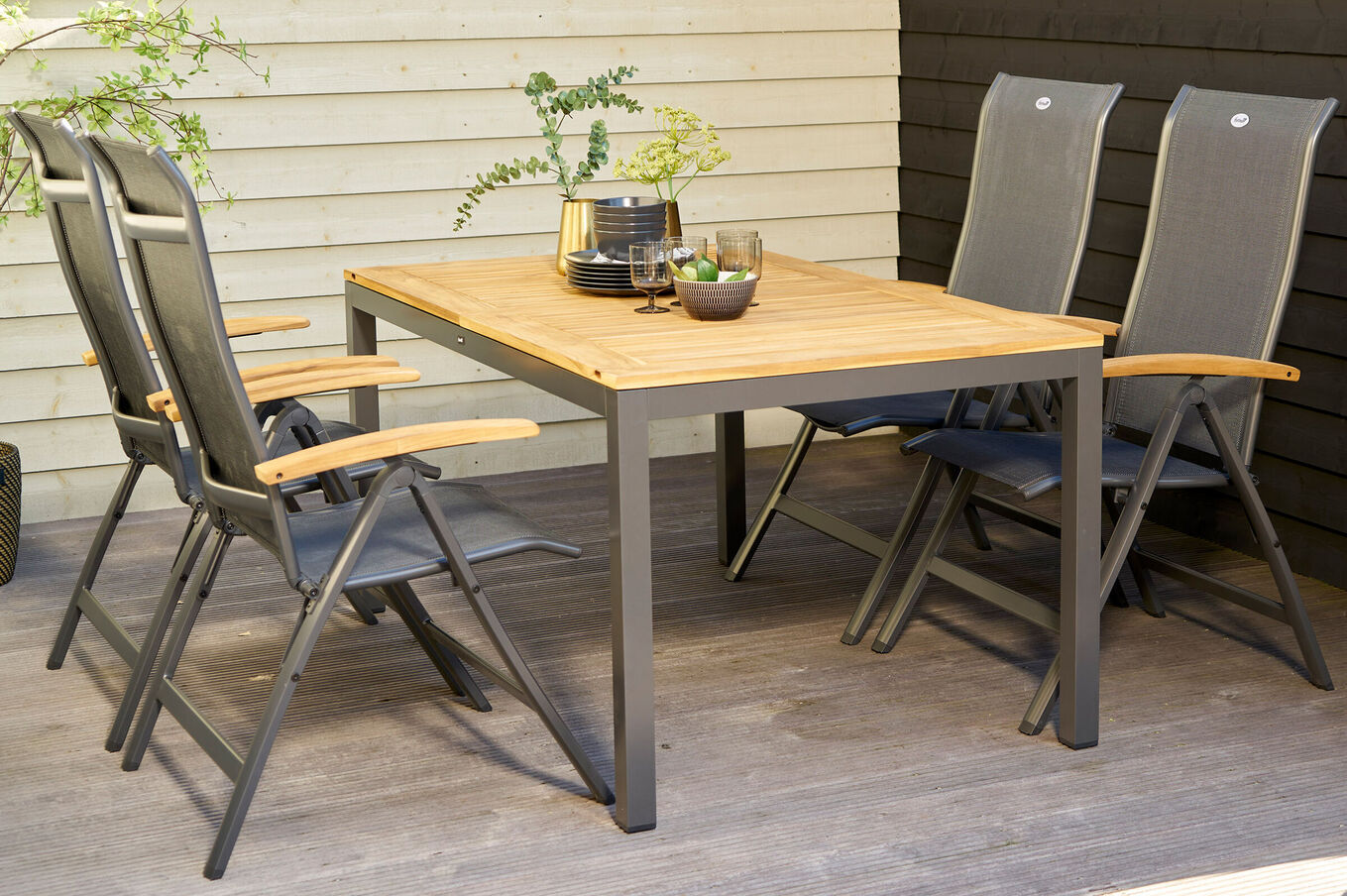 HARTMAN Alice/South Wales Garten-Essgruppe, xerix/natur, Alu/Teak/2x2 Textilen, 150/210x90 cm, 4 Klappstühle 24144__1