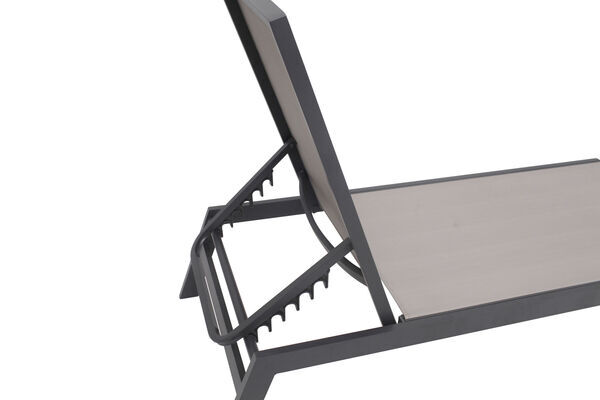 13885  7 607903e6d6d5d9930601490dd4e315341e40e955