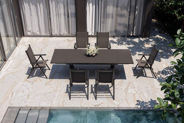 81318  bJ9w8Bv0 53f0083a0b8098206bd1c487d957b5b04533a120