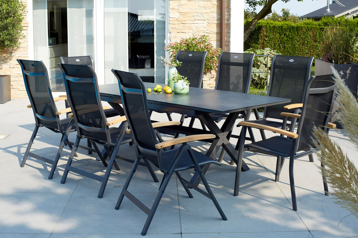 HARTMAN Xanadu/Alice Garten-Essgruppe, xerix/natur, Alu/Glaskeramik, 4x4 Textilen, 2 Dining Sessel, 6 Klappstühle, 160/220x100cm, Teak Armlehnen 23253__1