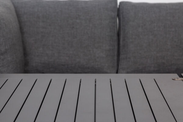 18370-BOX-D  3 66fd190faf23810b1019c3e156931bf6c4b51474