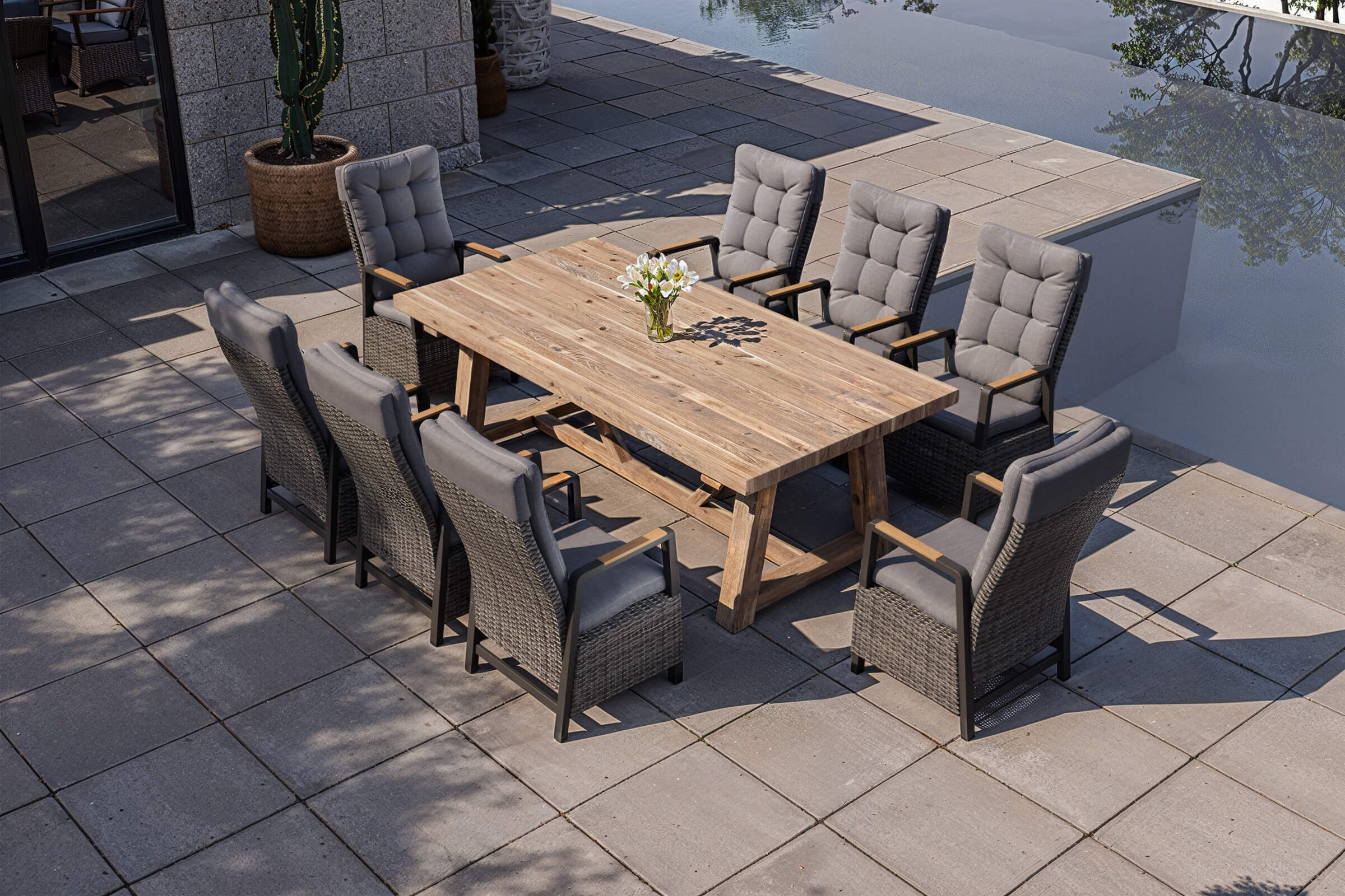 81130  bYQjvYuJg b444a16cd72aecf89334196d9c66d9a43653461f