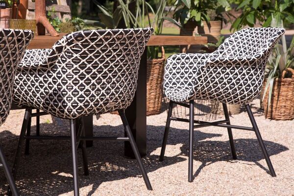 18696  4 8926f7e4ea56205051906cd954d0fe0d872e8fde