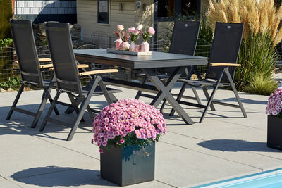 23267  1 90bbb8b8d740dd217bfff46ff6e55dc5039944cd