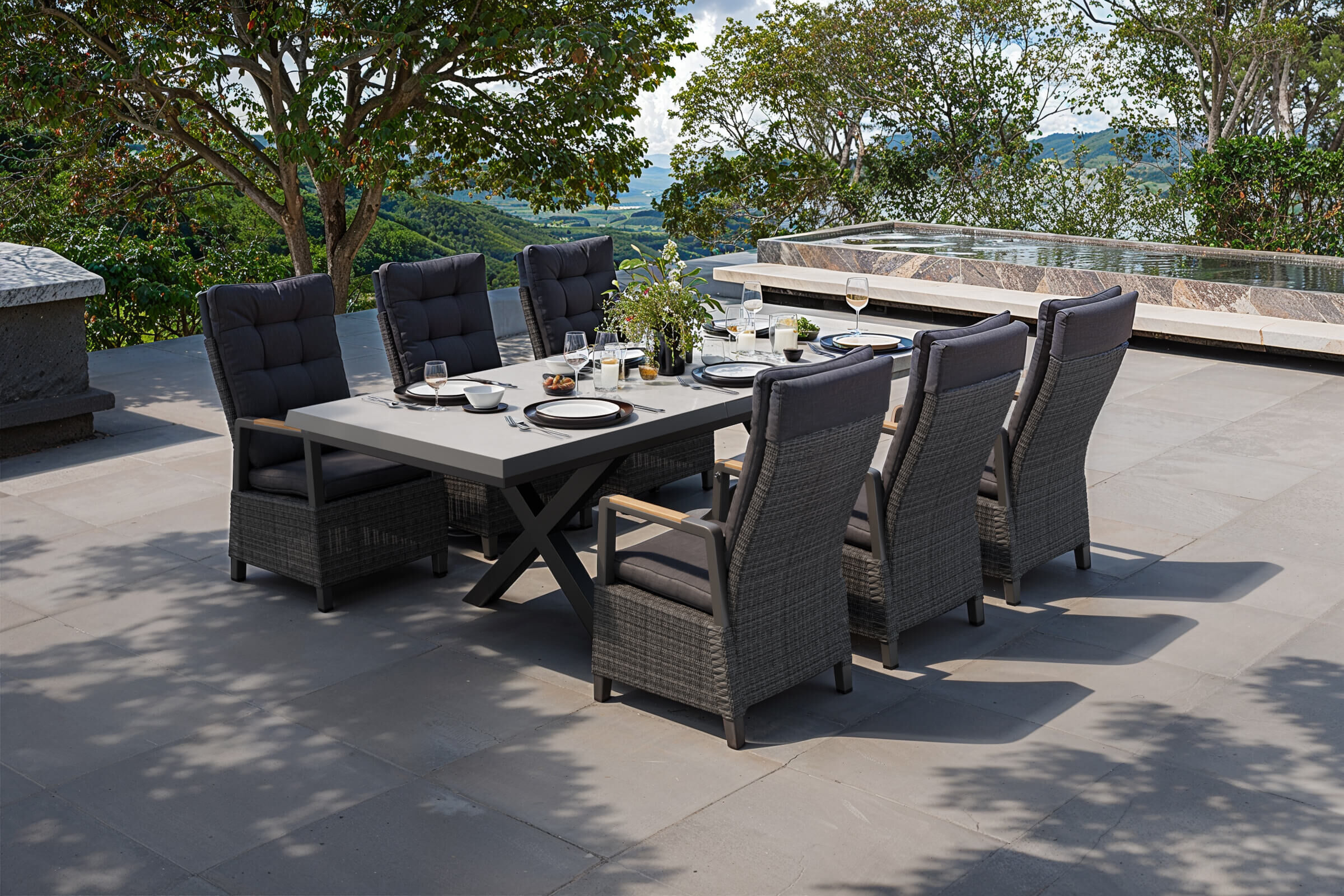 81263  bP8E8l7DO 6b3e9283168ae732eb862806ade00f96f4657b0b