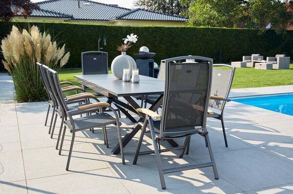 23301  1 60006d3252112df2072a578f95ed47656410ac8b