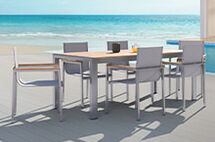 Edelstahl-Gartenmöbel